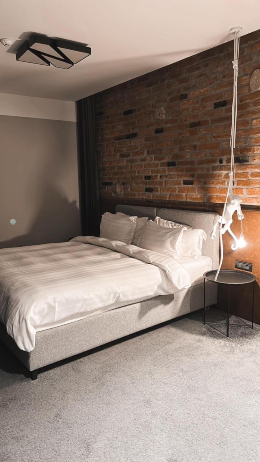 Hotel Nani Nani Boutique Braşov Esterno foto
