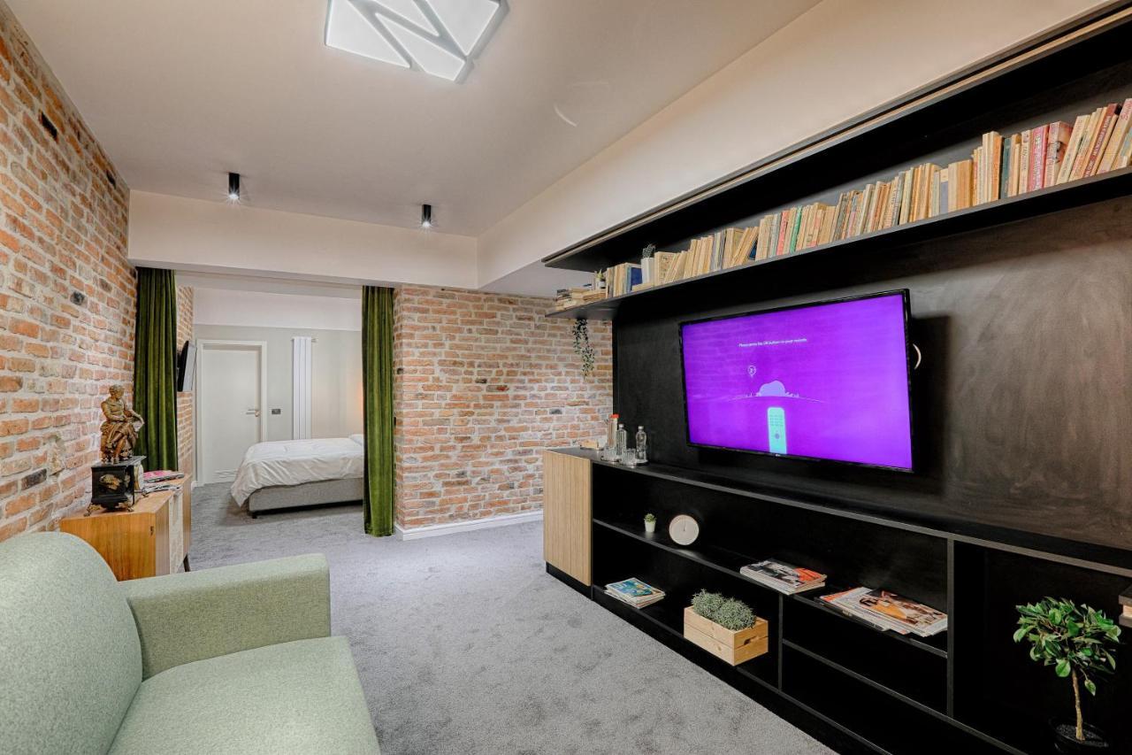 Hotel Nani Nani Boutique Braşov Esterno foto