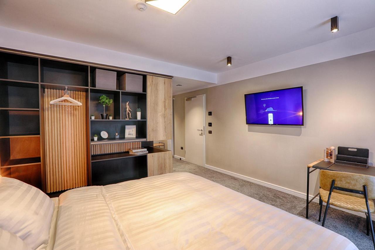 Hotel Nani Nani Boutique Braşov Esterno foto