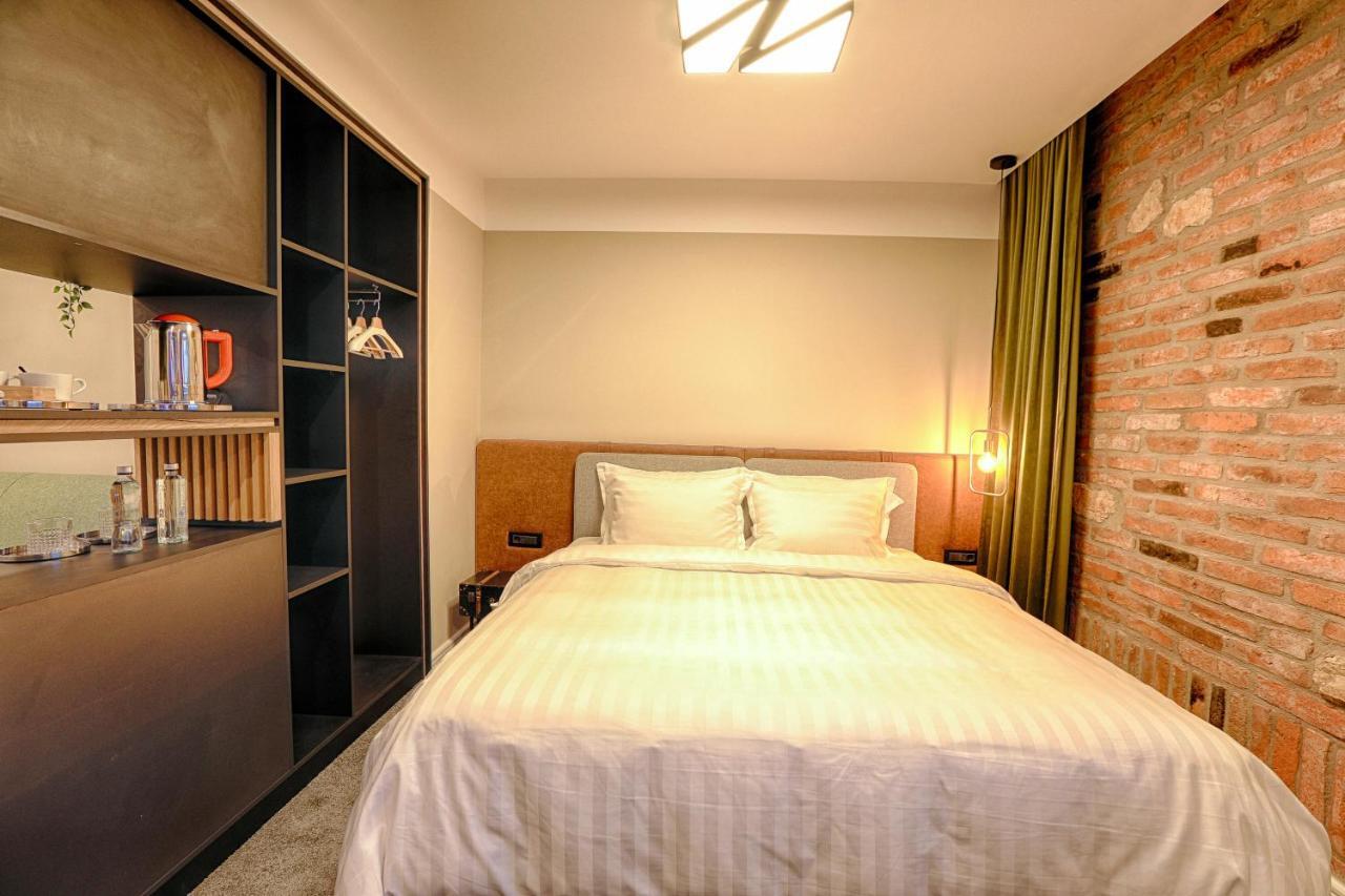 Hotel Nani Nani Boutique Braşov Esterno foto